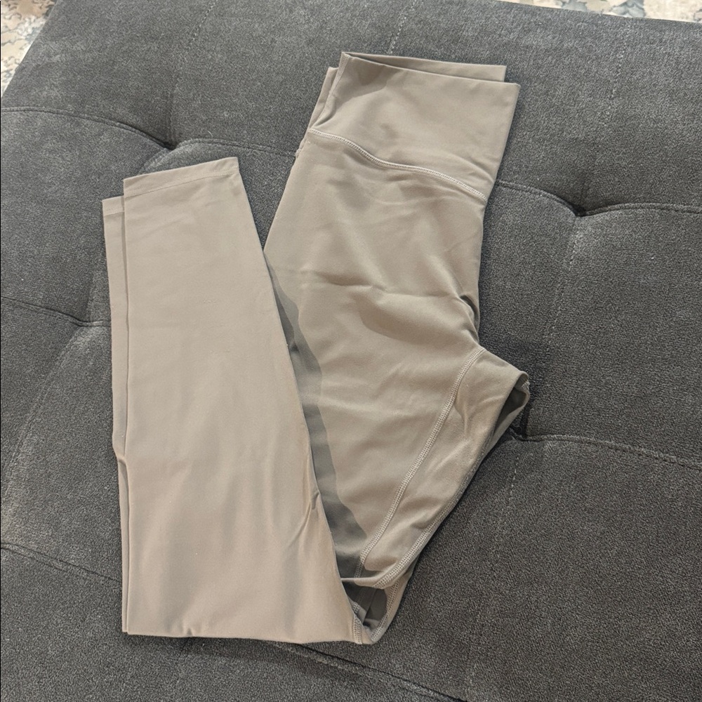 Vitality Leggings - cloud fabric